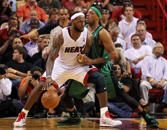 签下多位年 签下多位年