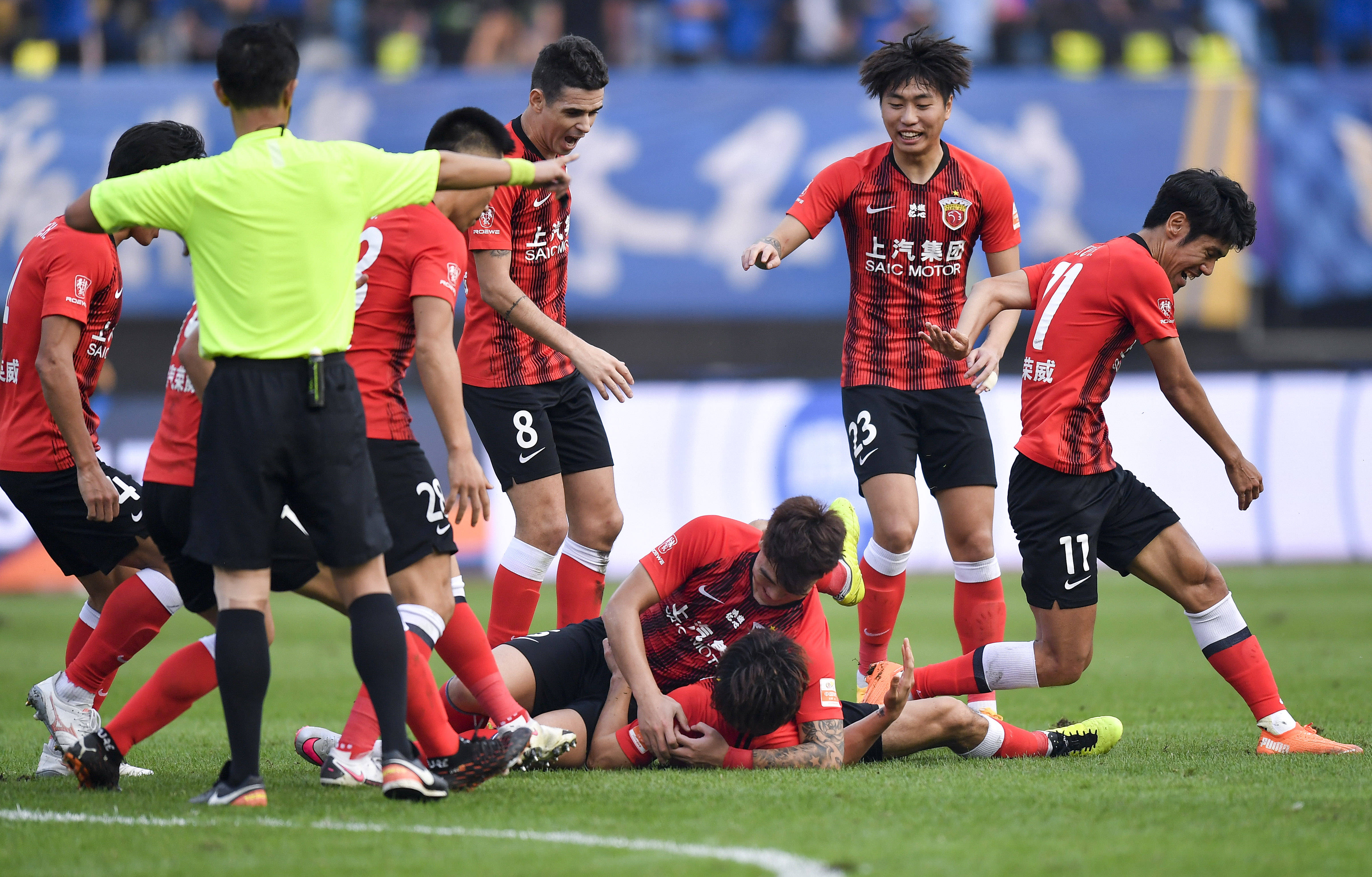 要从他不懈 要从他不懈